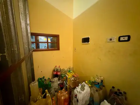 Local en Venta 40 años