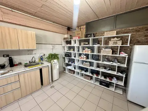 Galpon en Alquiler 34,24  mts Fondo