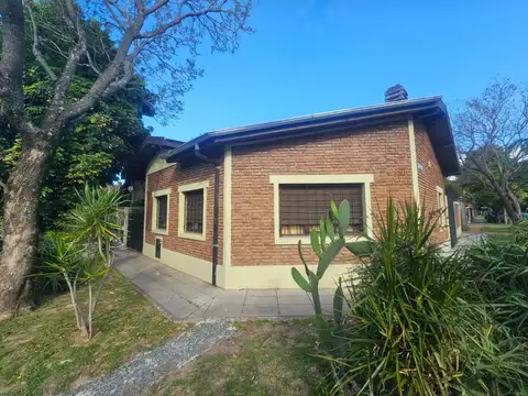 Casa en Venta en Olivos, USD 230.000