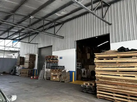Galpon en Alquiler A Estrenar