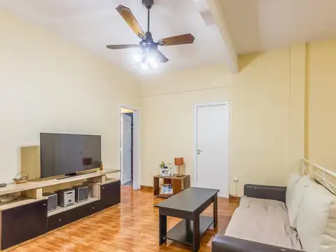 Depto Tipo Casa en Venta de 5 ambientes