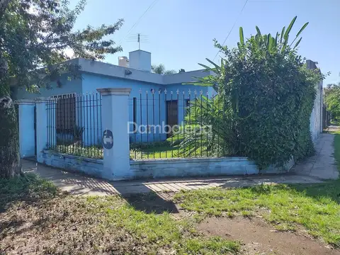 Casa  en Venta en Libertad, Merlo