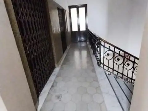 Oficina en Venta 80 años