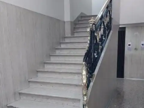 OFICINA 17mts Aire Acondicionado,conserjeria VENTA CON RENTA