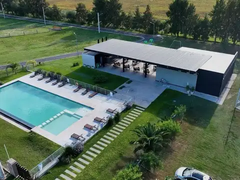 VENTA LOTE 109 EN BARRIO PRIVADO. 937 M2 . AMENITIES.