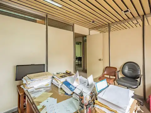 Oficina en Venta 66 años