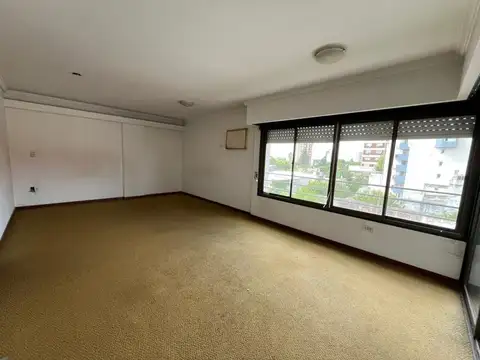 Departamento en Venta de 5 ambientes