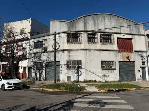 Galpon en Venta en Caseros, USD 169.000