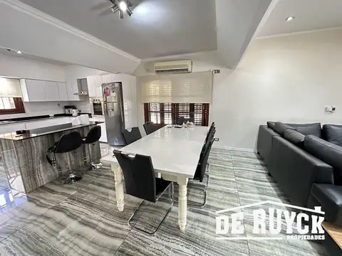 Casa en Venta al Oeste