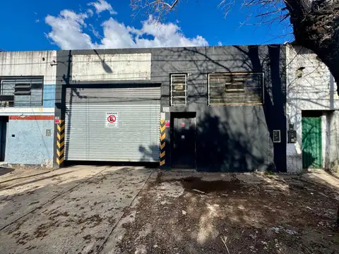 Galpon en Venta en Caseros, USD 98.500