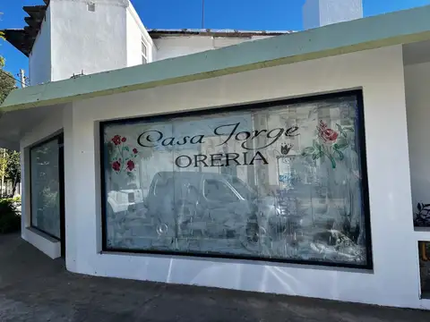 Local en Alquiler Via Pública