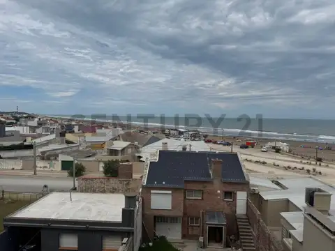 Departamento 2 ambientes con 2 baños