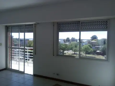 Departamento con balcón