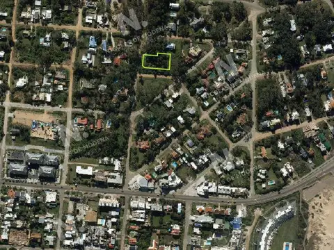 Terreno en Venta en La Barra, USD 440.000