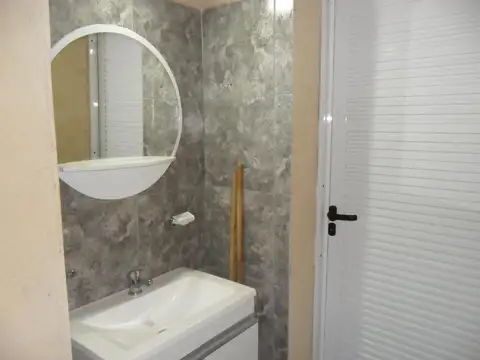 Casa en Venta con 5 cocheras