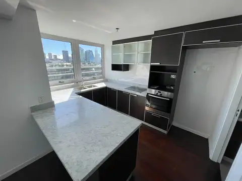 Departamento en Venta con 3 cocheras