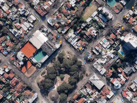3 Locales en Venta en Villa Ballester frente a Plaza Roca