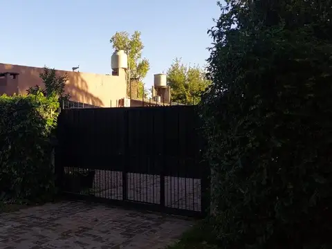 Casa en Venta en Del Viso, USD 130.000