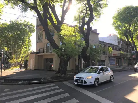 Av. del Libertador al 14600