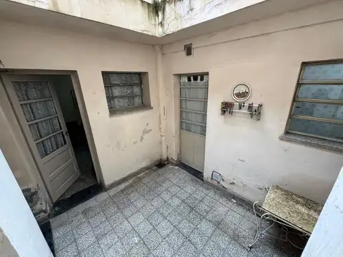 Depto Tipo Casa en Venta en Centro, USD 57.000