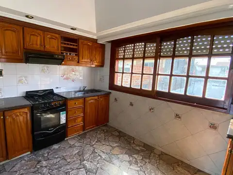 Depto Tipo Casa en Venta 30 años