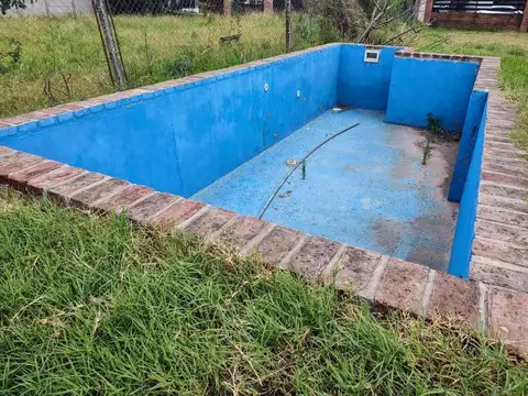 Casa 2 ambientes con 1 baño