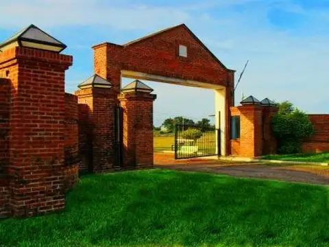 CASAS - CASA - CALIFORNIA, RESISTENCIA