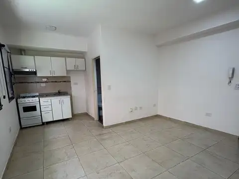 Oficina en Alquiler con 1 cochera