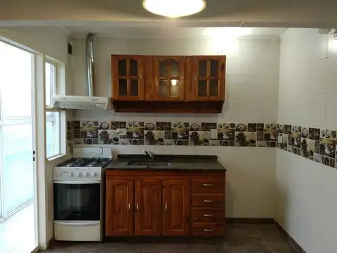 3 dormitorios - Planta Baja - Barrio Mil Viviendas.