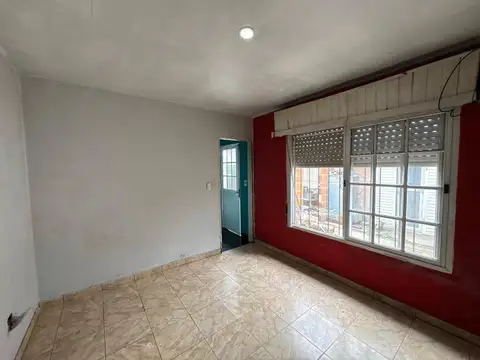 Casa en Alquiler con 2 cocheras