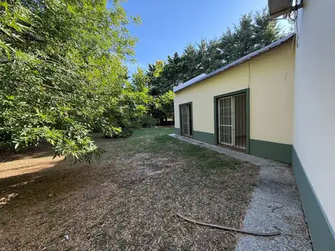 Alquiler Areco - Zona de quintas - casa 4 amb con pileta