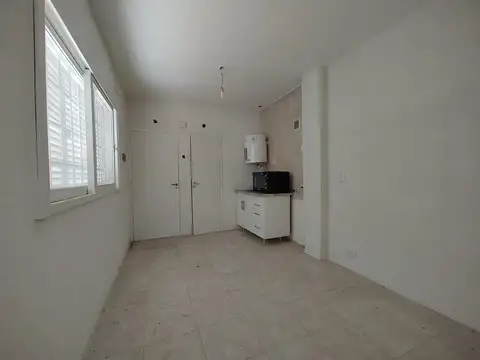 Tte, Gral.  Juan Domingo Perón al 2500