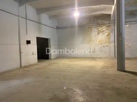 Local en Venta 40 años