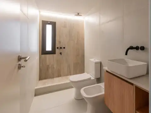 Depto Tipo Casa en Venta de 4 ambientes