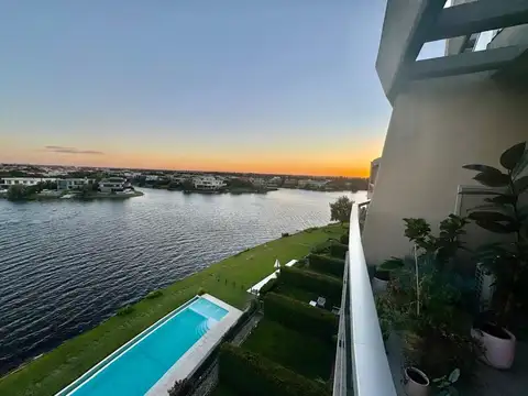 Departamento 2 ambientes con 2 baños