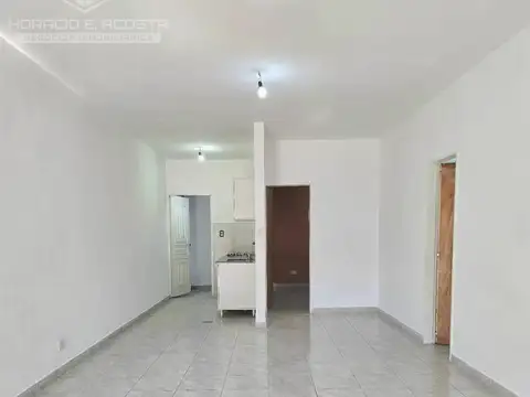 Depto Tipo Casa en Alquiler de 2 ambientes