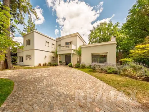 VENTA CASA 5 AMB RIVER OAKS CON PILETA