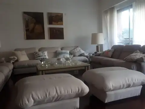 Diagonal Alberdi   2500 1° 2500, Piso 1