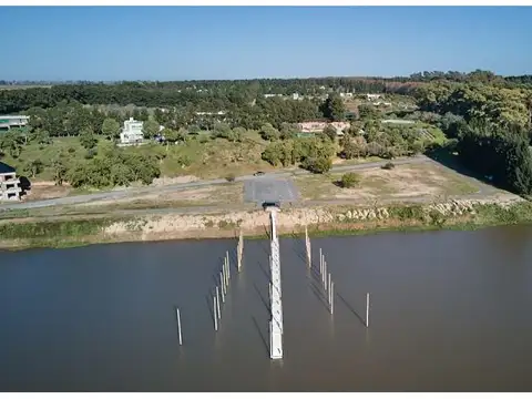 Terreno en Venta 20  mts Frente