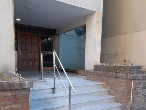 3 ambientes con balcon al fente