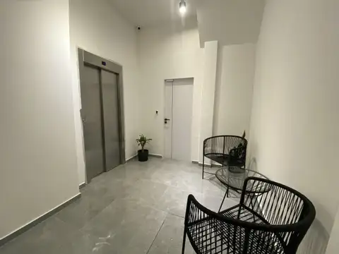 Venta. Monoambiente a estrenar. Lourdes.