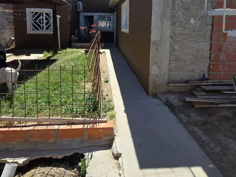 CASA EN VENTA 3 DORMITORIOS EN STANDART NORTE