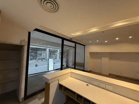 Local en Alquiler en Microcentro, $ 2.100.000