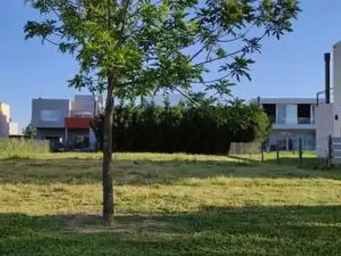 Terreno en venta - 548mts2 - Escobar