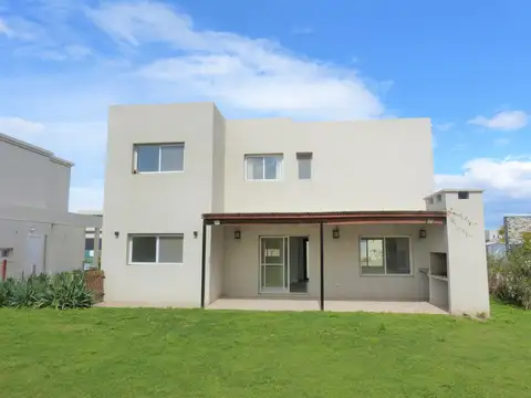 Av de Los Lagos , Puertos del Lago, Escobar 500