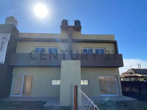 IRENA SENDLER 500, Piso 0