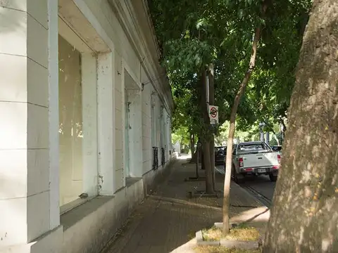 Av Del Libertador 16000