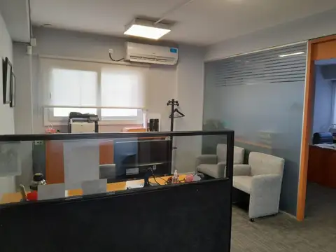 Oficina en Venta 70 años