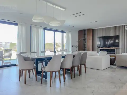 Casa en Alquiler al Noreste