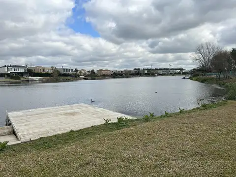 Casa en Alquiler en Barbarita, USD 6.000